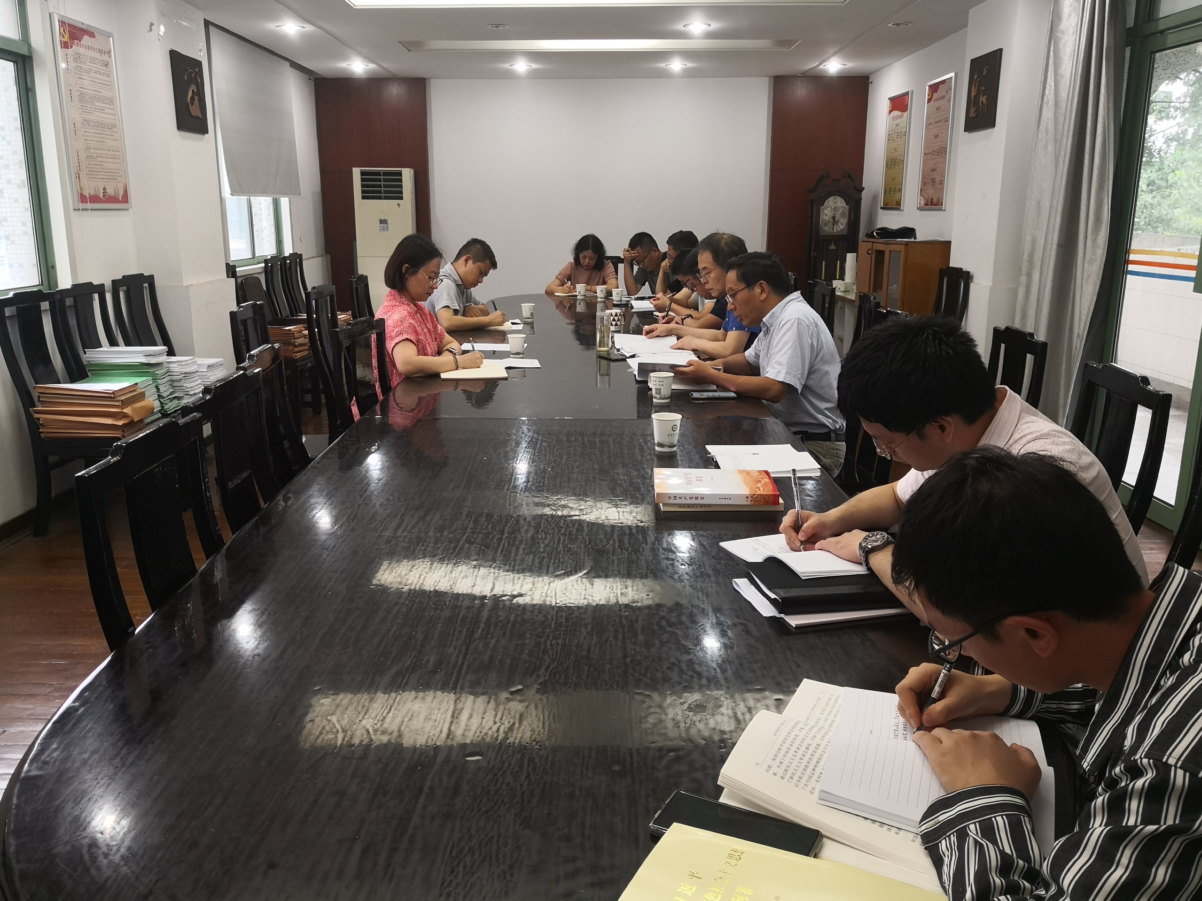 党史学习交流.jpg 党史学习交流.jpg